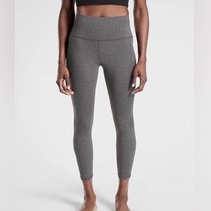 Althleta Salutation Stash Pocket II 7/8 Tight Gray XS